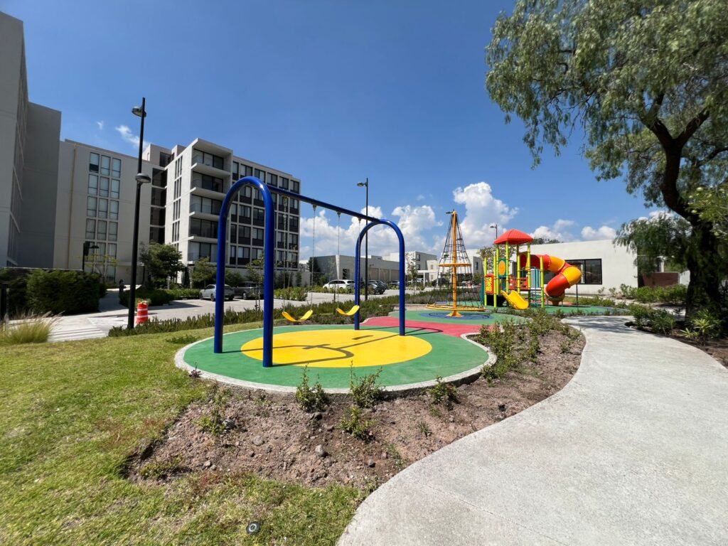 13668455-01e7-4e45-b432-5296cbdfc9c9