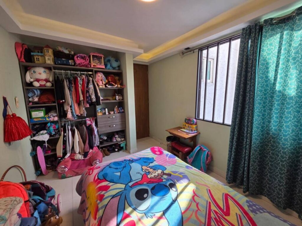 thumb7468ed44d51ef4a